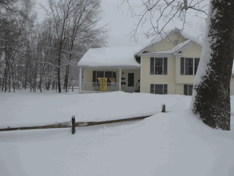 Yellow house, winter